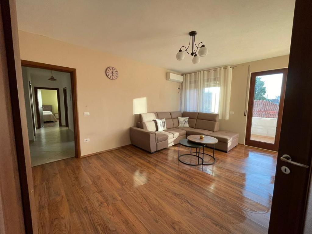 Premium Apartments شكودر المظهر الخارجي الصورة